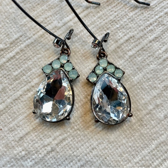 Vintage Crystal & Pearl Teardrop Earrings - Picture 3 of 4